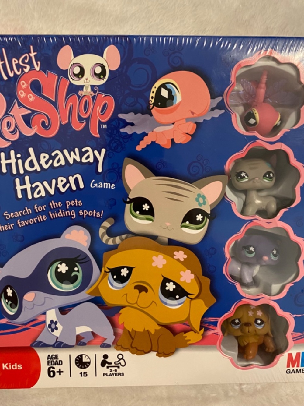 New Littlest Pet Shop Hideaway Haven Game Milton Bradley (2008)